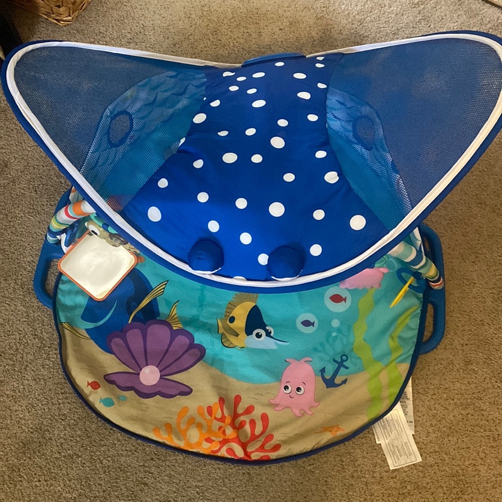 •Disney Baby• Finding Nemo Tummy Time Mat